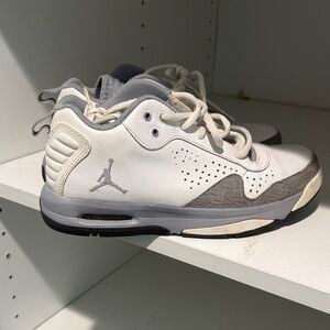 Jordan Kids White and Gray 3 Retro